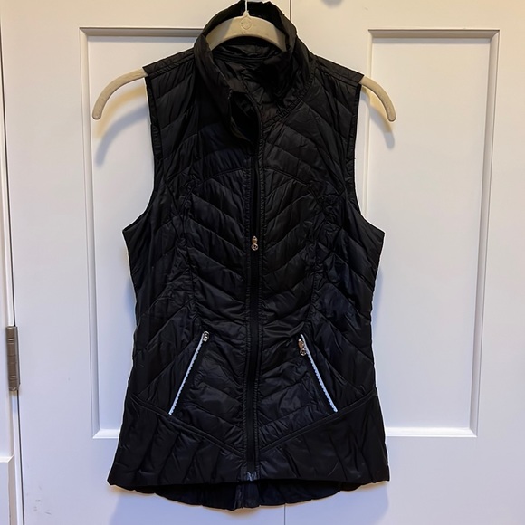 Lululemon Ride On Vest - Picture 1 of 6